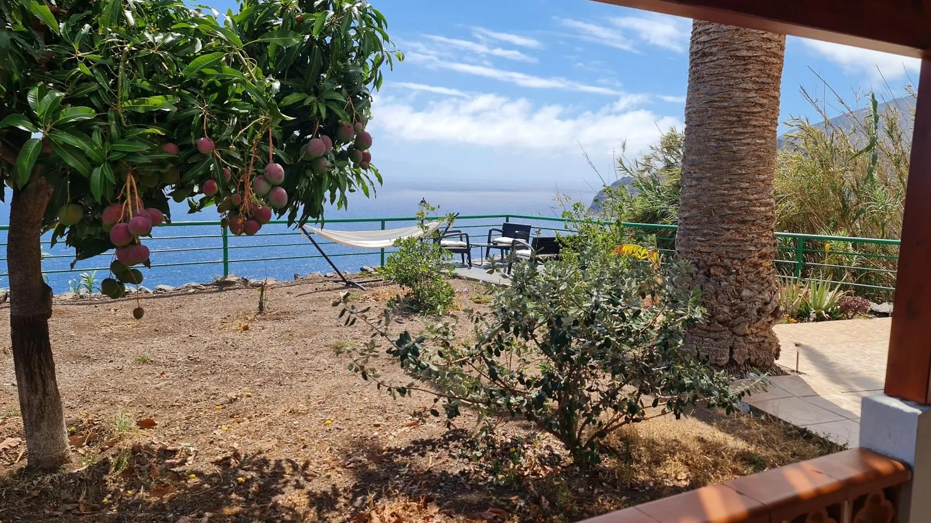 Ferienhaus Los Cerrajones: Spectacular Views From The Cliff Agulo