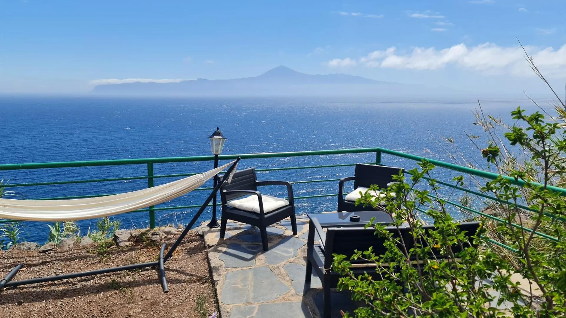 Ferienhaus Los Cerrajones: Spectacular Views From The Cliff Agulo